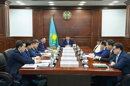 Аймақ басшысы опера әншісі Айгерім Алтынбекпен кездесті