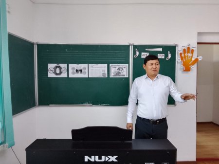 Бақытты отбасы: Отбасы құндылықтары жөнінде тәрбие сағаты өткізілді