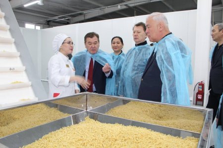 Нан өнімдерін шығаратын заманауи кешенінің жұмысымен танысты