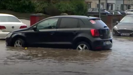 Ирландияда "Чандра" дауылы су тасқынына себеп болды