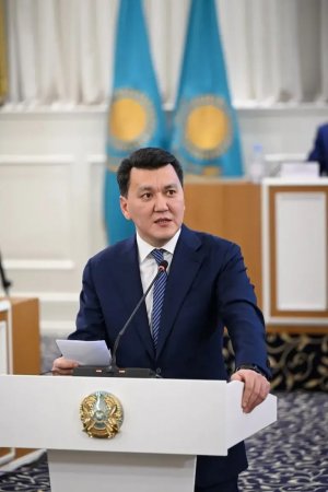 Еліміз алғашқылардың бірі болып цифрлық деректерді қорғау нормасын Ата Заңға енгізіп отыр – Ерлан Қарин