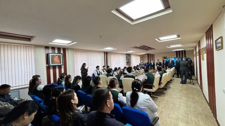 Абылайхан колледжінде жаңа Конституция жобасын түсіндіру бойынша кездесу өтті