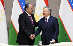 Өзбекстан мен Тәжікстан өзара тауар айналымын $2 млрд жеткізуге ниетті