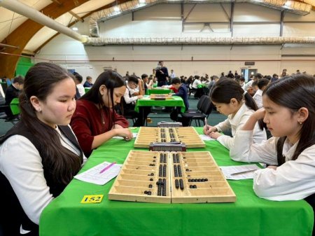 Жасанды интеллект жарысқа түсуде