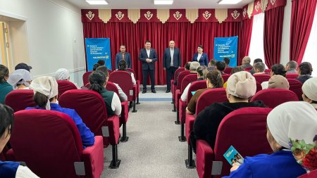 ЖАЛАҢАШ АУЫЛЫНЫҢ ХАЛҚЫМЕН КЕЗДЕСУ ӨТТІ