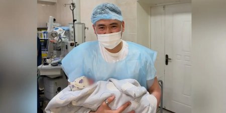 Әнші Төреғали Төреәлінің жетінші баласы өмірге келді