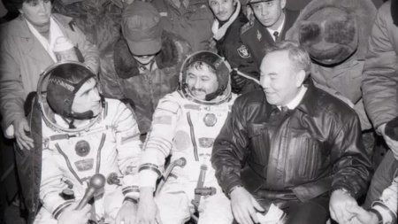 Сәуірдің он екісі — қазақ үшін қарапайым күн емес