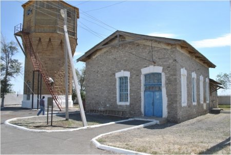 Ескерткіштер ел еңсесі