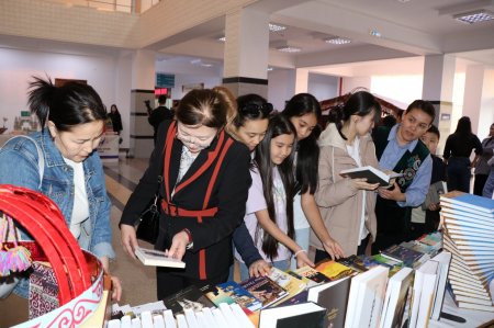 «Кітапхана түні» – ата-ана мен балаға ортақ рухани кеш