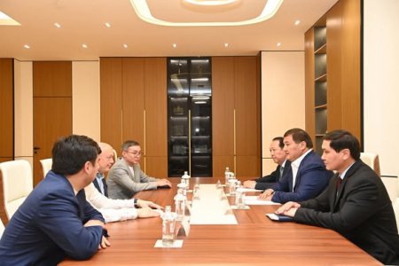 АЙМАҚ БАСШЫСЫ УЕФА СТАДИОН ИНСПЕКТОРЫМЕН КЕЗДЕСТІ