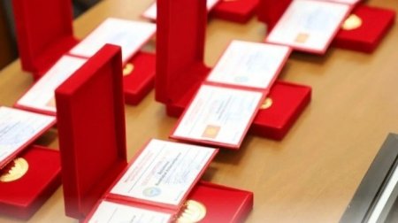 Қырғызстанда білім беру саласы қызметкерлерін марапаттау жүйесі жаңартылды