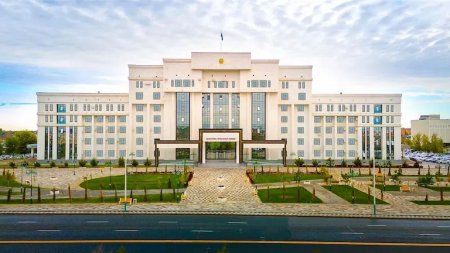 Аймақ басшысы «KYZYLORDA REFINERY» мұнай өңдеу зауытының жұмысымен танысты