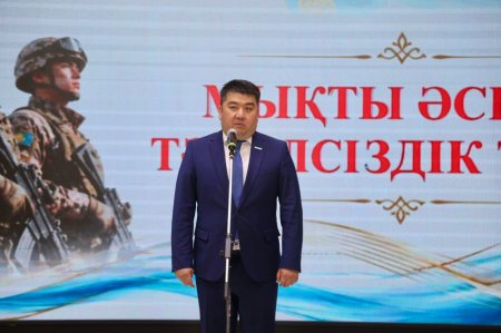«Мықты әскер – Тәуелсіздік тірегі» атты салтанатты кеш өтті