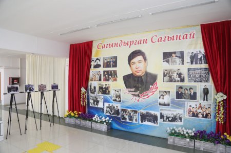Өнегелі өмір, өрелі жыр алыбы