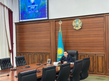 «МЕНІҢ ҚЫЗМЕТІМ ЖӘНЕ КОНСТИТУЦИЯ» ТАҚЫРЫБЫНДА КЕЗДЕСУ ӨТТІ