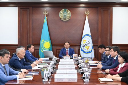 «ТАЗА ҚАЗАҚСТАН» БАҒДАРЛАМАСЫНЫҢ ЖҮЗЕГЕ АСЫРЫЛУ БАРЫСЫ ҚАРАЛДЫ