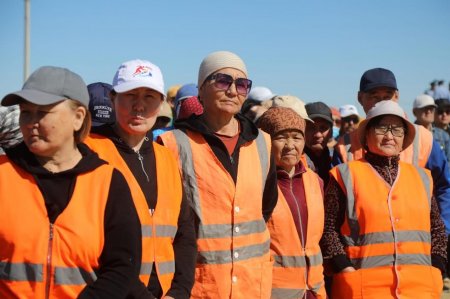 Тазалық шараларына белсенді атсалысып жүрген азаматтар марапатталды