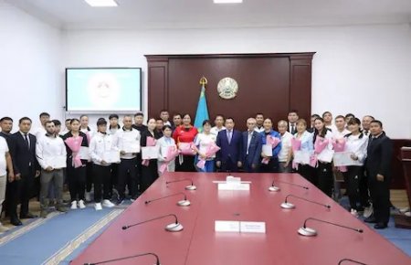 Республикалық додада жоғары нәтиже көрсеткен спортшыларды қабылдады