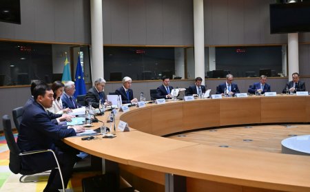 Еуропалық Кеңес Президенті Антониу Кошта Мемлекет басшысына ілтипат танытып, Қасым-Жомарт Тоқаевтың сапар қарсаңында Euronews ресурсында жарияланған мақаласымен мұқият танысқанын жеткізді