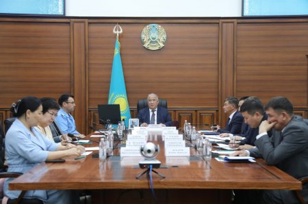 СЫБАЙЛАС ЖЕМҚОРЛЫҚ КӨРІНІСТЕРІН БОЛДЫРМАУ ЖӘНЕ ОНЫҢ АЛДЫН АЛУ МӘСЕЛЕЛЕРІ КОМИССИЯ ОТЫРЫСЫНДА ҚАРАЛДЫ