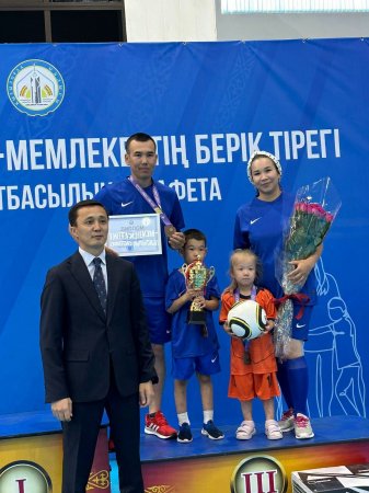 Облыстық эстафетада аралдық отбасы жүлдегер атанды