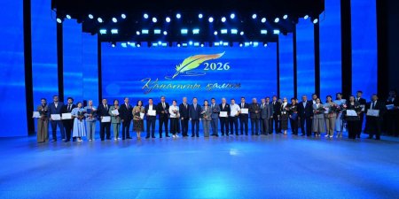 Кәсіби мерекеде өңірлік БАҚ қызметкерлері баспаналы болды