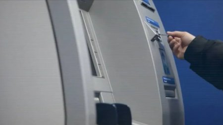 Қазақстандықтарға банк картасына қатысты жаңа алаяқтық тәсілі туралы ескерту жасалды