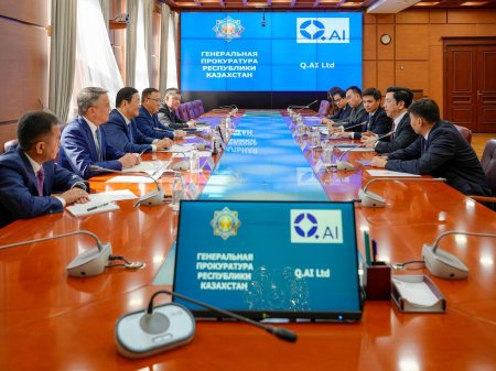 Алғашқы цифрлық жасанды интеллект құралдарының таныстырылымы өтті