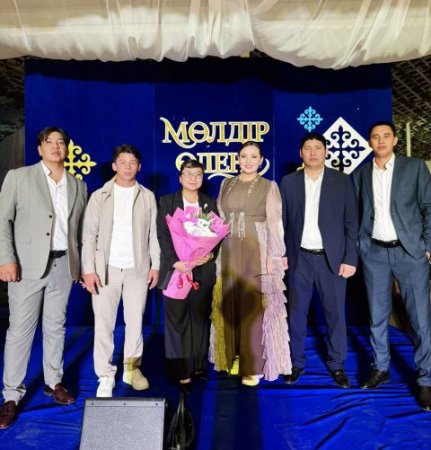 Сыр ақындары финалда