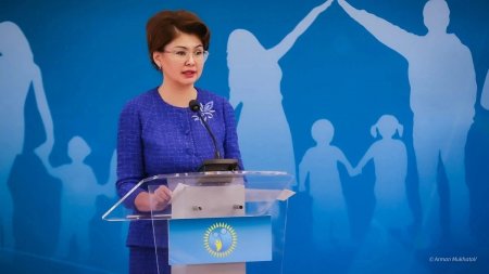Балаева «Шәмші Қалдаяқов» медалін мәдениет қайраткерлері үшін маңызды марапат деп атады