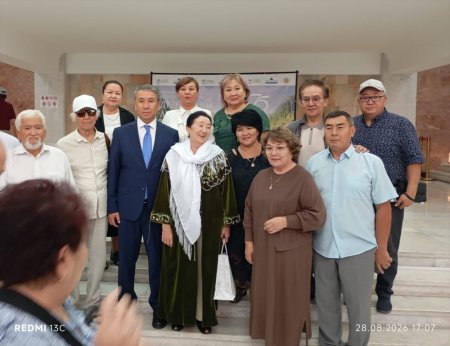 Сырдан шыққан қаламгер, қылқалам шебері Ағымсалы Дүзелхановтың 75 жылдығына орай көрме өтті