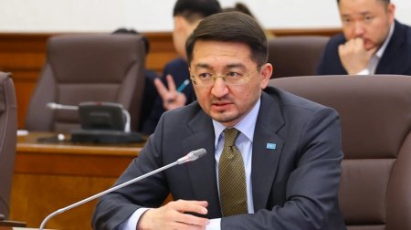 Жаслан Мәдиев Жасанды интеллект және цифрлық даму министрі лауазымына қайта тағайындалды
