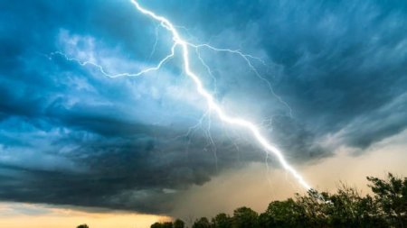 21 қыркүйекте бірнеше өңірде тұман, найзағай, жел күтіледі