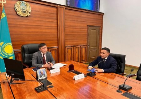 Әдеп жөніндегі уәкіл мемлекеттік қызметшілермен семинар өткізді