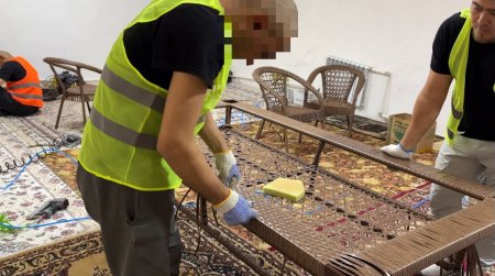 ЖАҢА БАҒЫТ, ЖАҢА МҮМКІНДІК: №60 мекемеде ротангтан жиһаз шығару кәсібі жолға қойылды