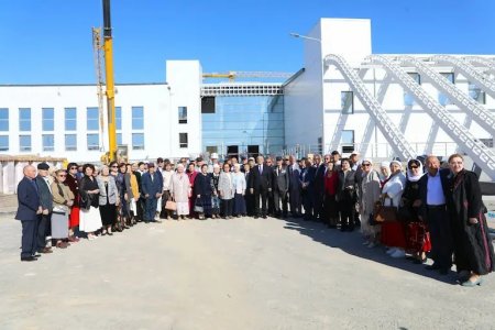 Ардагерлер бірқатар нысанды аралады