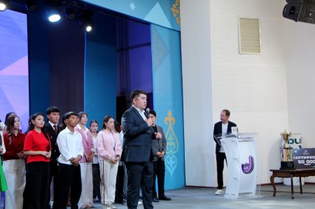 «Әділет» партиясы Сыр жастарының шығармашылығына қолдау көрсетті