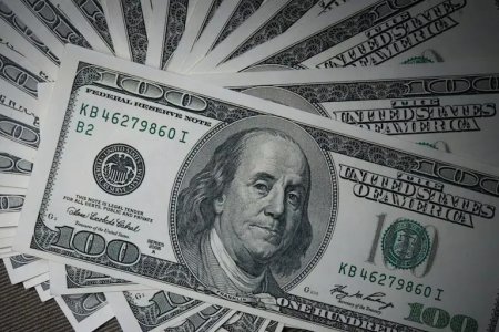 Апта басында доллар қаншадан саудаланып жатыр?